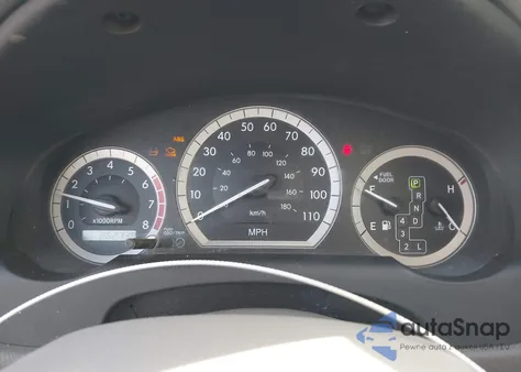 2004 Toyota Sienna Le z USA, uszkodzony, nr VIN 5TDZA23C74S065176